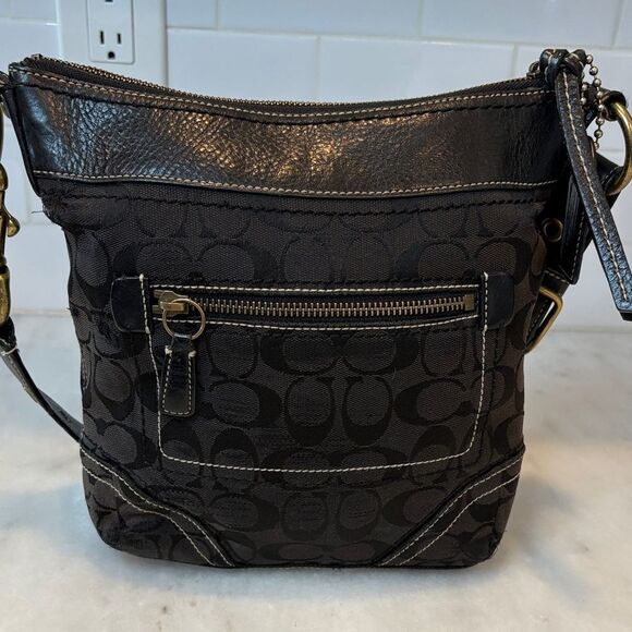 Coach Jacquard Signature Logo Convertible Crossbody Small Bucket Bag (#3) - Picture 2 of 16